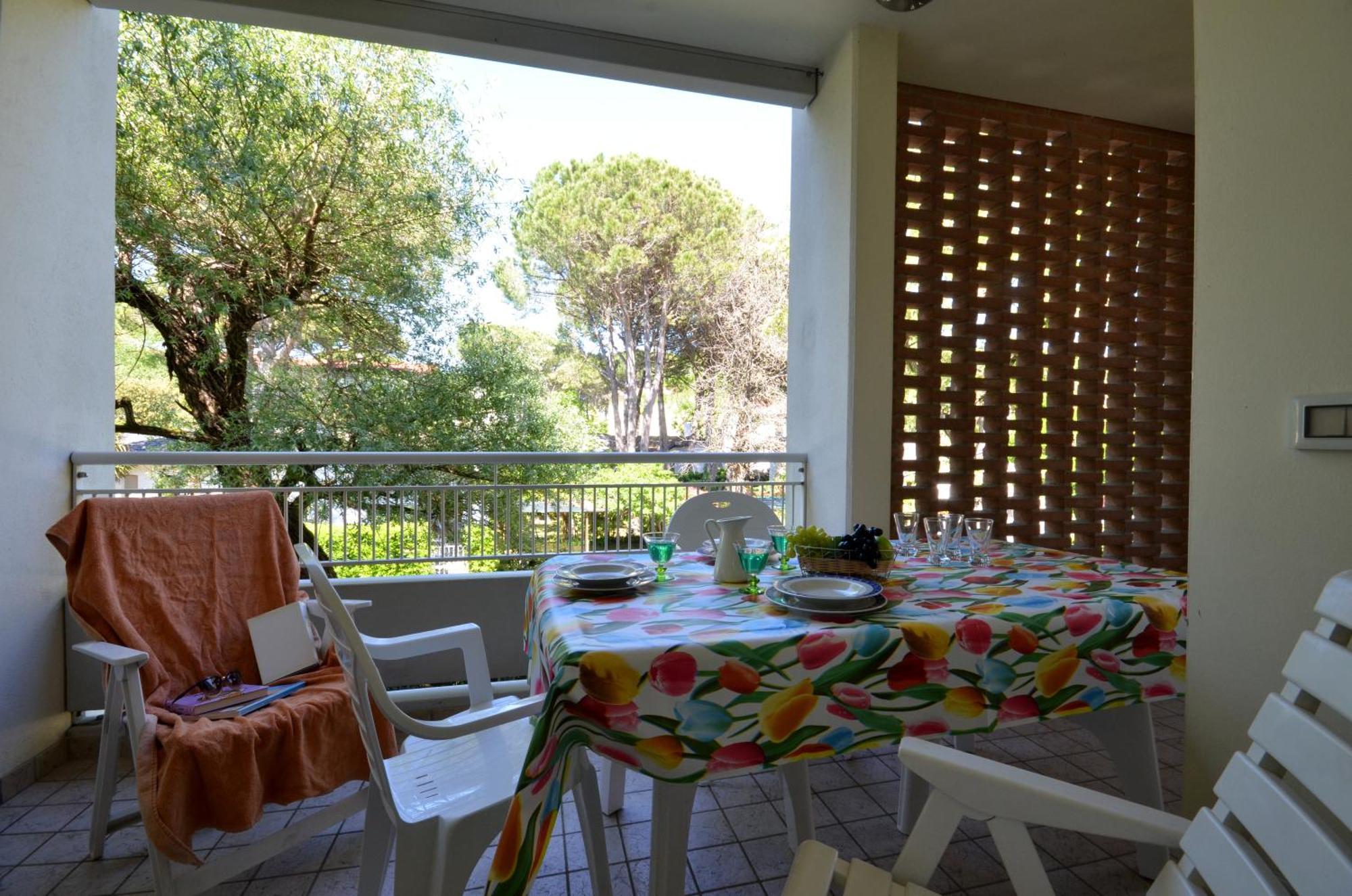 Residenza Le Acacie Apartamento Bibione Exterior foto
